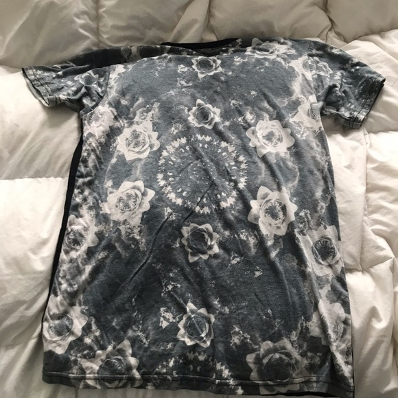 INHRTSWKE SKYDNCR T-shirt - Picture 3 of 4